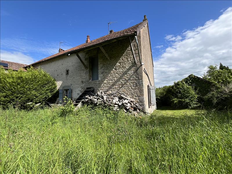 Vente Maison JOUILLAT - 3 pièces -81 m² - (23220)