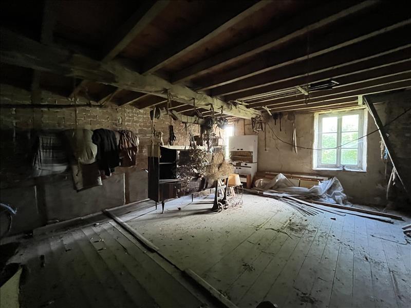 Vente Maison JOUILLAT - 3 pièces -81 m² - (23220)