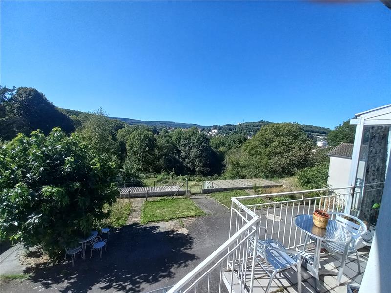 Vente Maison GUERET - 8 pièces -169 m² - (23000)