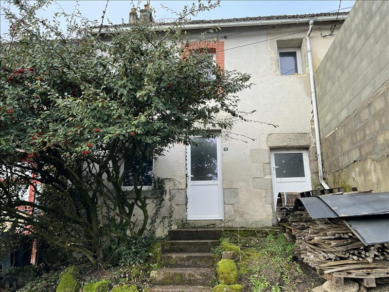 Vente Maison STE FEYRE - 5 pièces -133 m² - (23000)