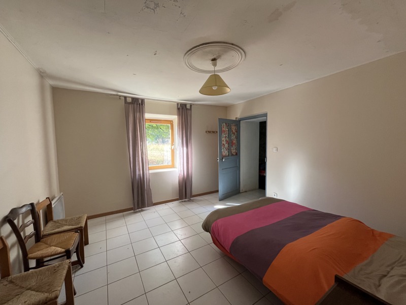 Vente Maison CRESSAT - 6 pièces -168 m² - (23140)