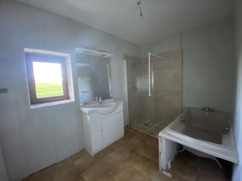 Vente Maison ST PARDOUX LES CARDS - 3 pièces -75 m² - (23150)