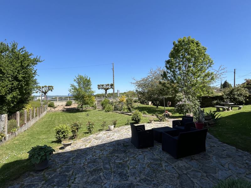 Vente Maison GUERET - 7 pièces -136 m² - (23000)