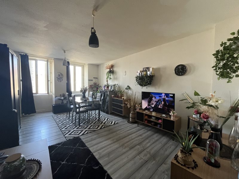 Vente Immeuble GUERET - -  106 m² - (23000)