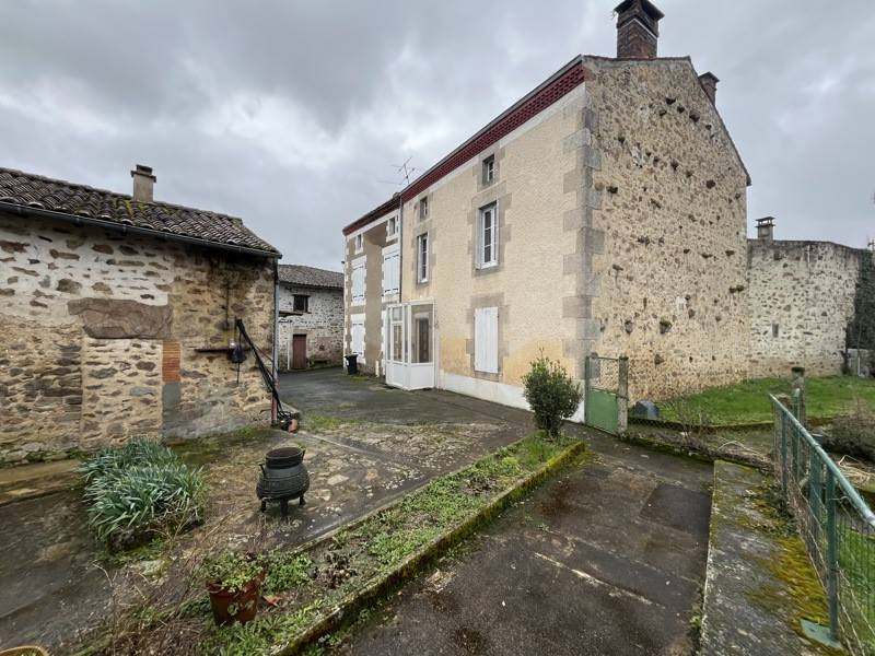 Vente Maison BLANZAC - 3 pièces -120 m² - (87300)