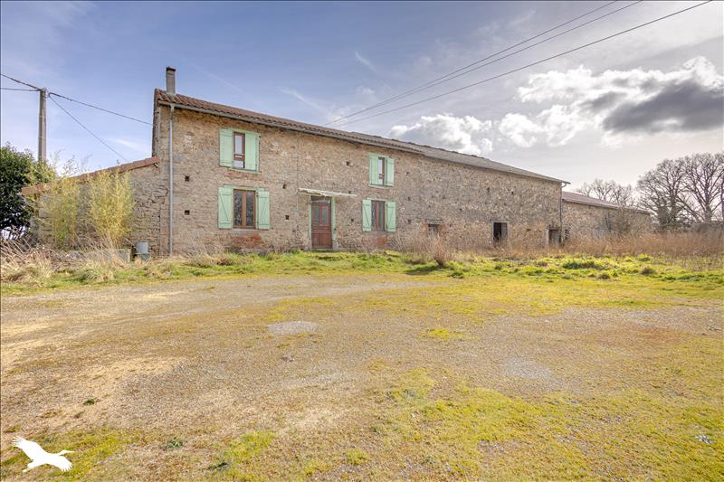 Vente Maison BERNEUIL - 10 pièces -245 m² - (87300)
