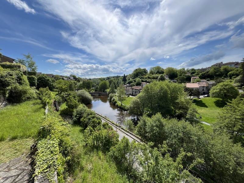 Vente Maison BELLAC - 6 pièces -155 m² - (87300)