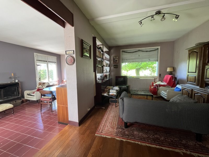 Vente Maison LE DORAT - 9 pièces -165 m² - (87210)