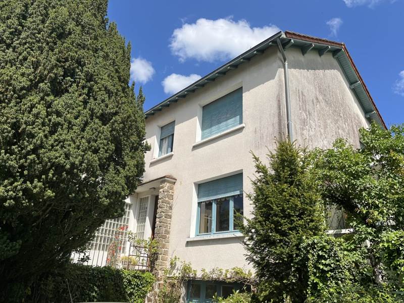 Vente Maison LE DORAT - 9 pièces -165 m² - (87210)