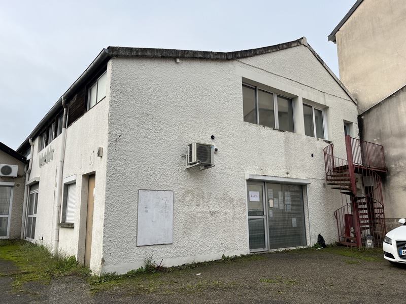 Vente Local commercial ST JUNIEN 87200  160 m²
