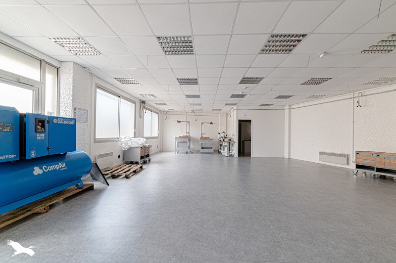 Vente Local commercial ST JUNIEN - -  167 m² - (87200)