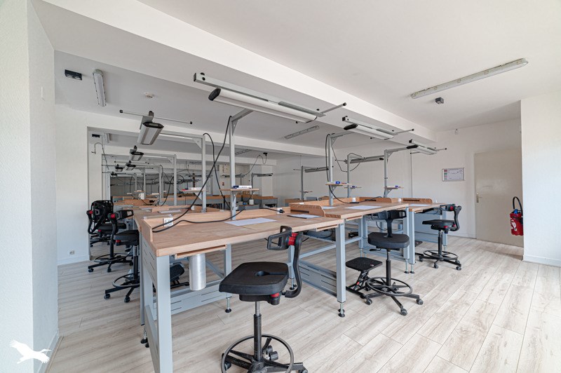 Vente Local commercial ST JUNIEN - -  220 m² - (87200)