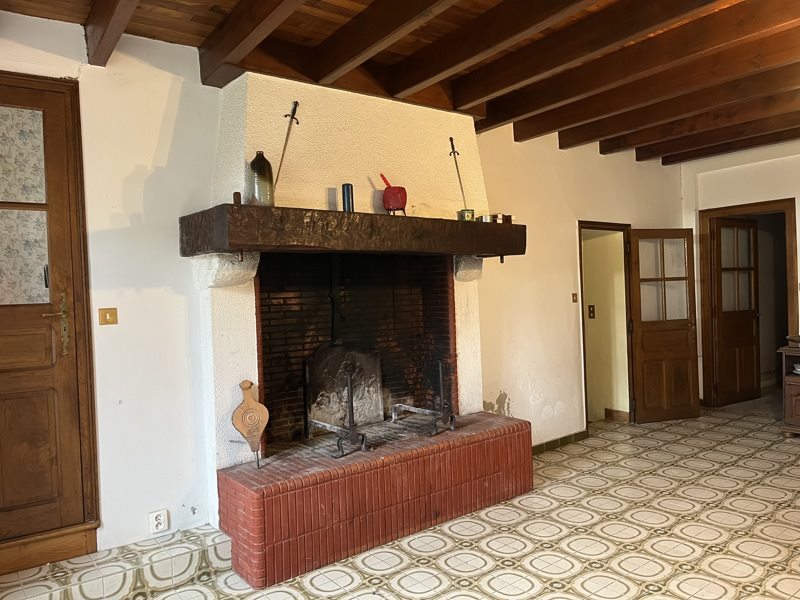 Vente Maison DROUX - 6 pièces -183 m² - (87190)