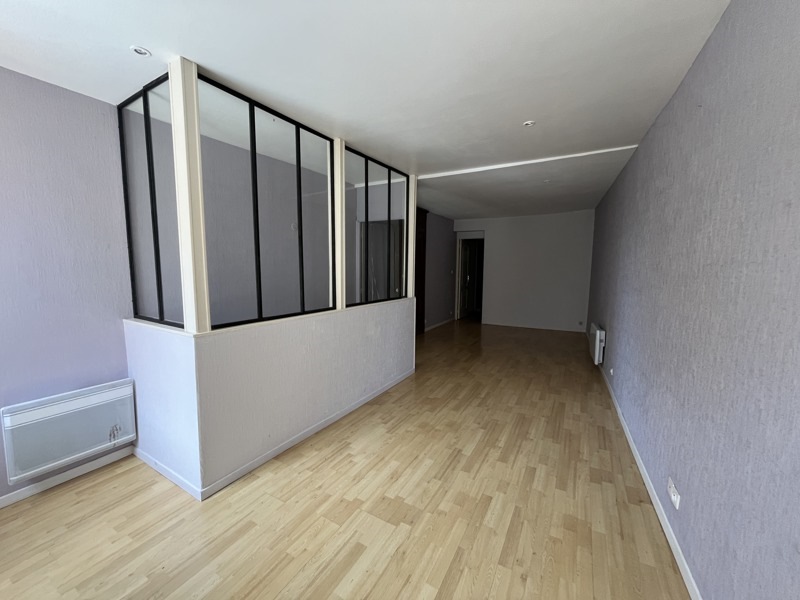 Vente Immeuble BELLAC - -  141 m² - (87300)