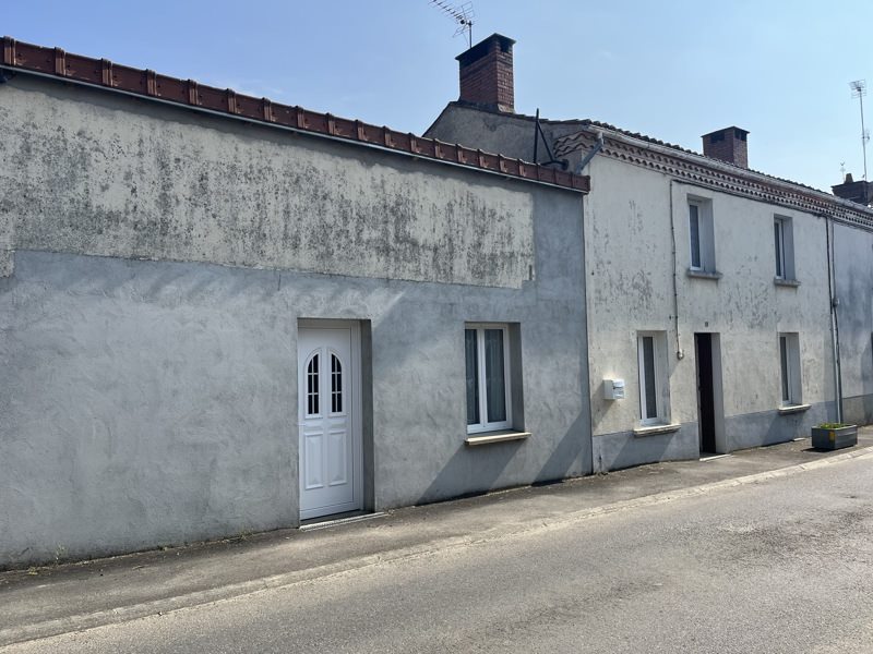 Vente Maison ST JUNIEN LES COMBES - 5 pièces -103 m² - (87300)