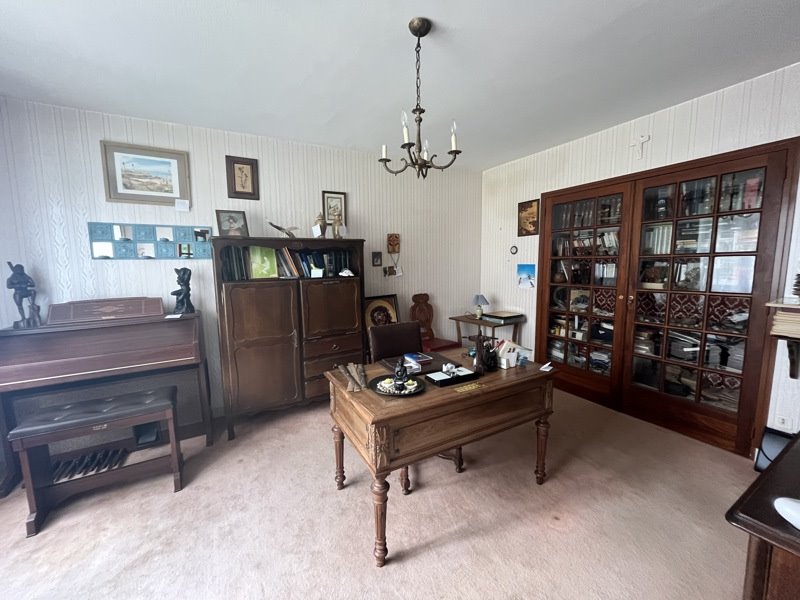 Vente Maison VAL D ISSOIRE - 10 pièces -237 m² - (87330)