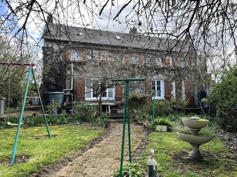 Vente Maison VAL D ISSOIRE - 10 pièces -237 m² - (87330)