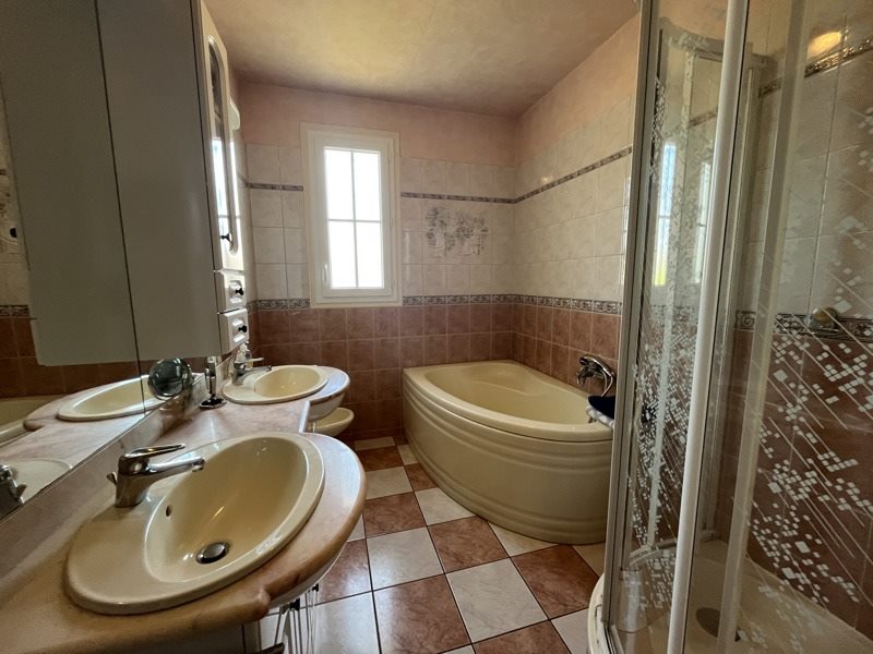 Vente Maison MAGNAC LAVAL - 6 pièces -136 m² - (87190)