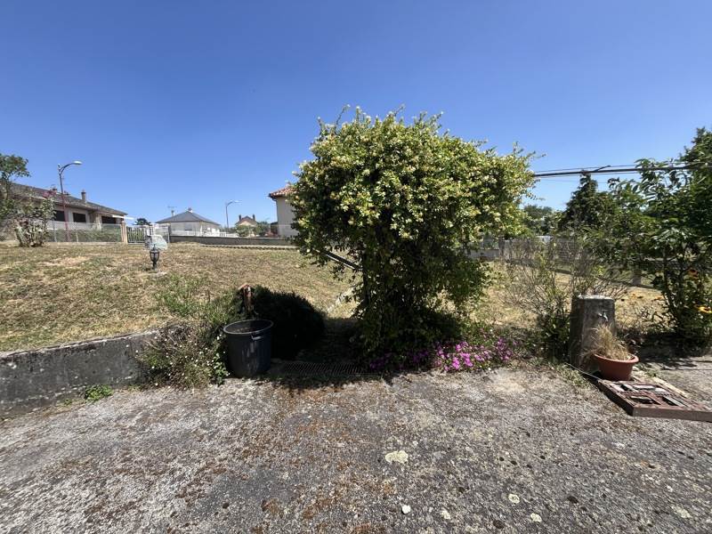 Vente Maison MAGNAC LAVAL - 6 pièces -136 m² - (87190)