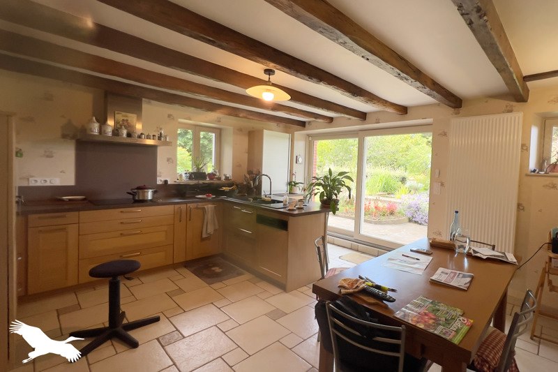 Vente Maison Saint-Junien-les-Combes - 5 pièces -140 m² - (87300)