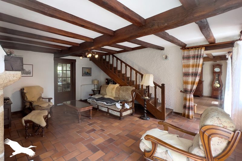 Vente Maison Saint-Junien-les-Combes - 5 pièces -140 m² - (87300)