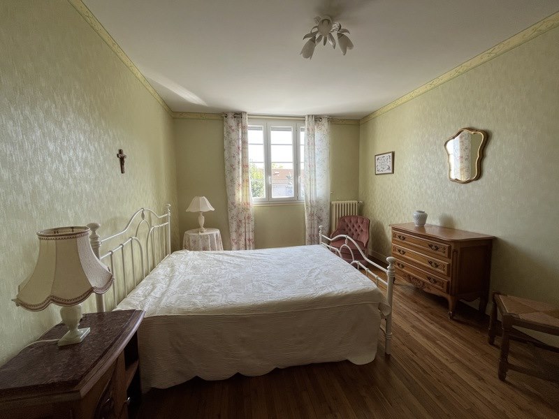 Vente Maison Oradour-Saint-Genest - 4 pièces -99 m² - (87210)