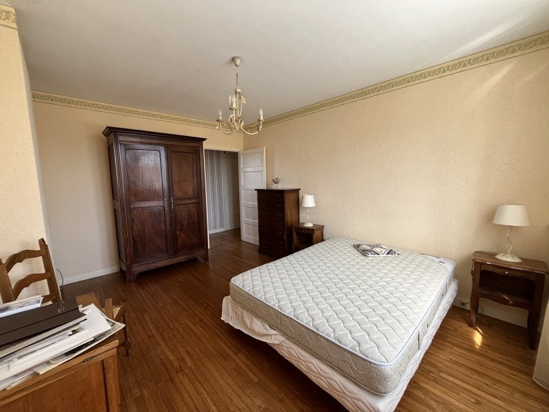Vente Maison Oradour-Saint-Genest - 4 pièces -99 m² - (87210)