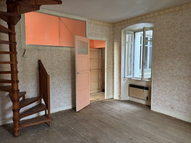 Vente Immeuble Bellac - -  200 m² - (87300)
