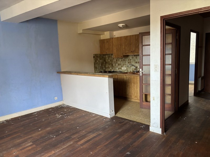 Vente Immeuble Bellac - -  200 m² - (87300)