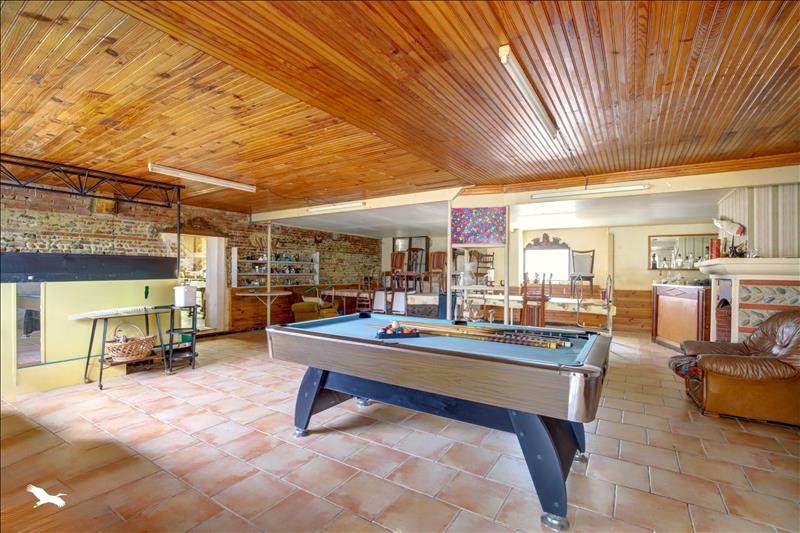 Vente Maison CASTELMAUROU - 5 pièces -225 m² - (31180)
