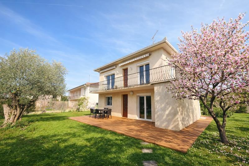 Vente Maison BEAUPUY - 8 pièces -192 m² - (31850)