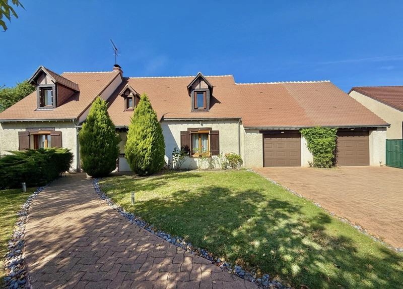 Vente Maison ROMORANTIN LANTHENAY - 7 pièces -169 m² - (41200)