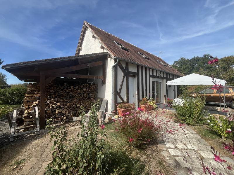 Vente Maison Selles-Saint-Denis - 5 pièces -173 m² - (41300)