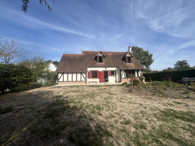 Vente Maison Selles-Saint-Denis - 5 pièces -173 m² - (41300)