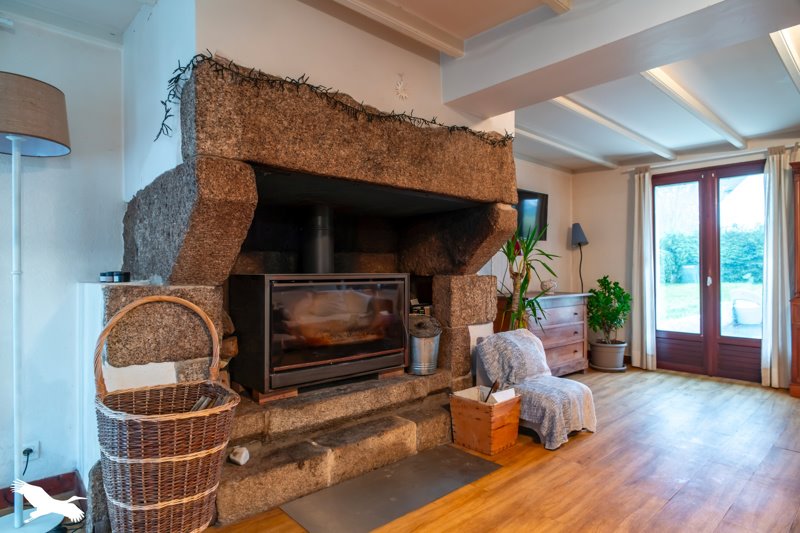 Vente Maison PLOMELIN - 5 pièces -145 m² - (29700)
