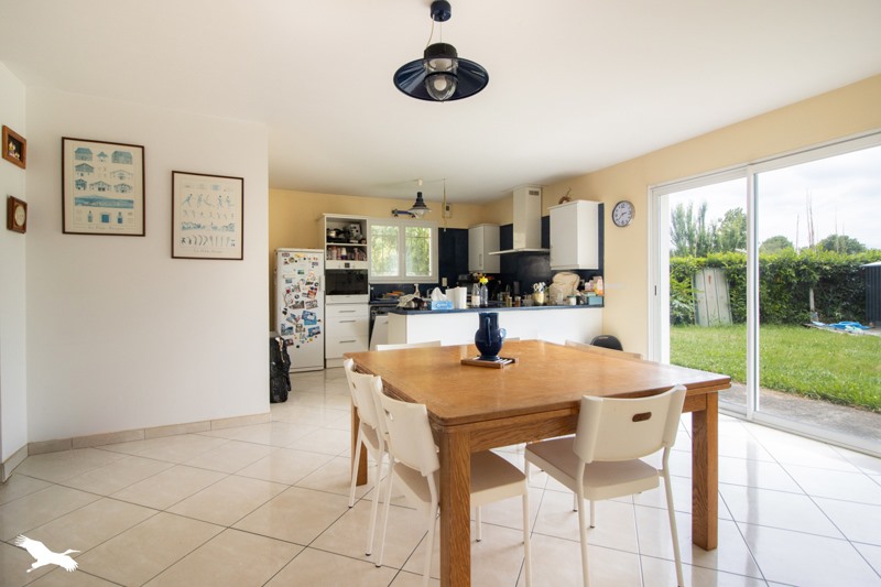 Vente Maison CASTETIS - 6 pièces -153 m² - (64300)