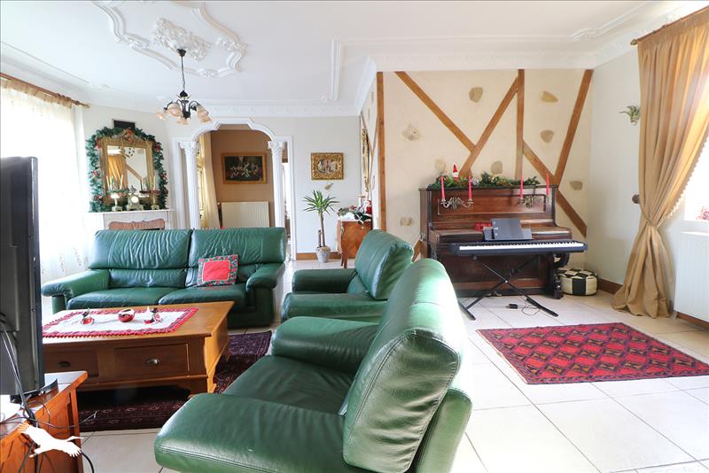 Vente Maison VIERZON - 10 pièces -282 m² - (18100)