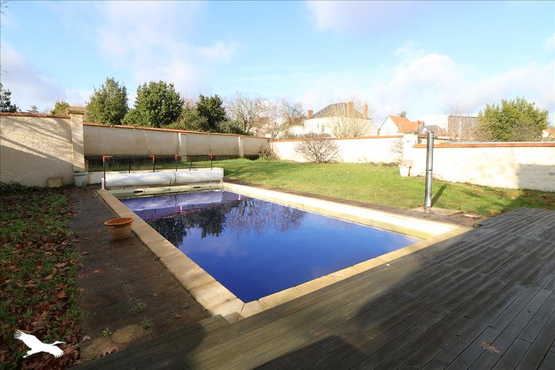 Vente Maison VIERZON - 10 pièces -282 m² - (18100)