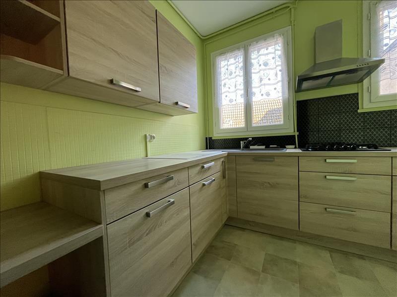Vente Appartement VIERZON - 3 pièces -91 m² - (18100)