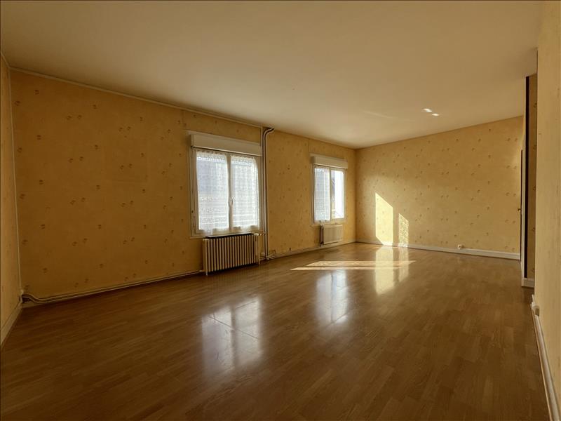 Vente Appartement VIERZON - 3 pièces -91 m² - (18100)