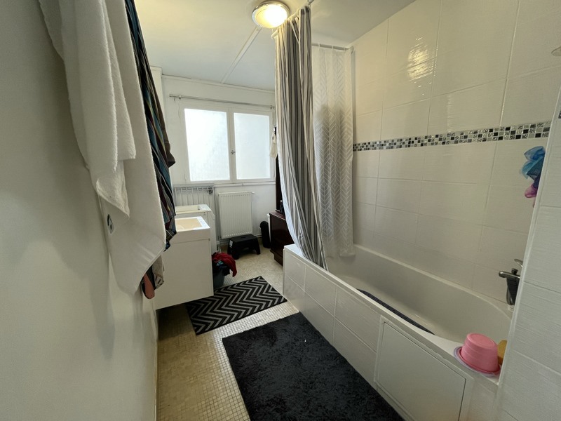 Vente Appartement VIERZON - 4 pièces -74 m² - (18100)