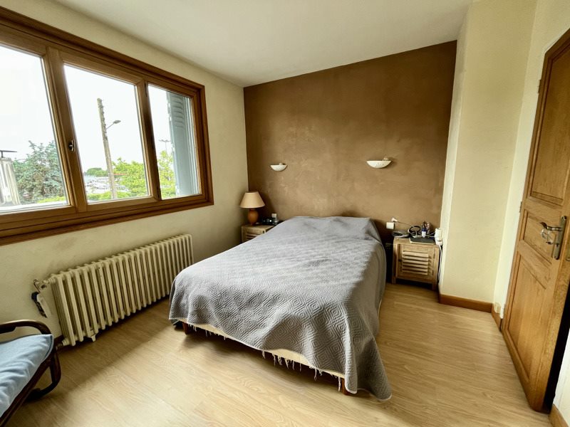 Vente Maison VIERZON - 7 pièces -151 m² - (18100)