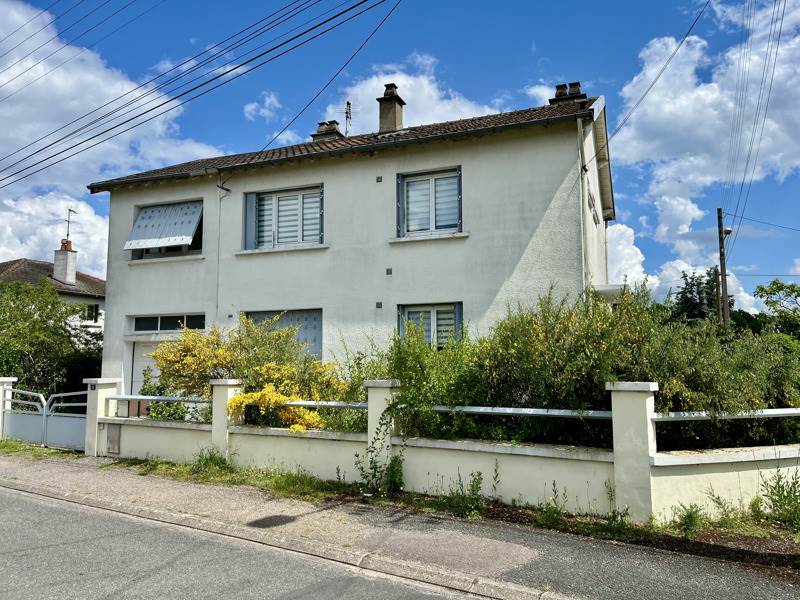 Vente Maison VIERZON - 7 pièces -151 m² - (18100)