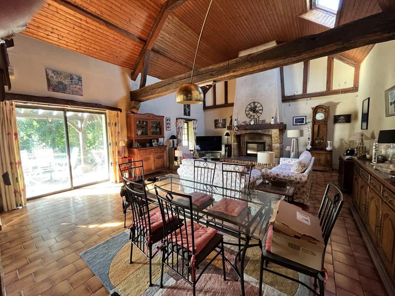 Vente Maison DAMPIERRE EN GRACAY - 5 pièces -177 m² - (18310)