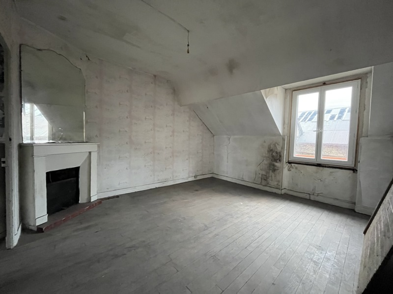 Vente Maison VIERZON - 6 pièces -130 m² - (18100)