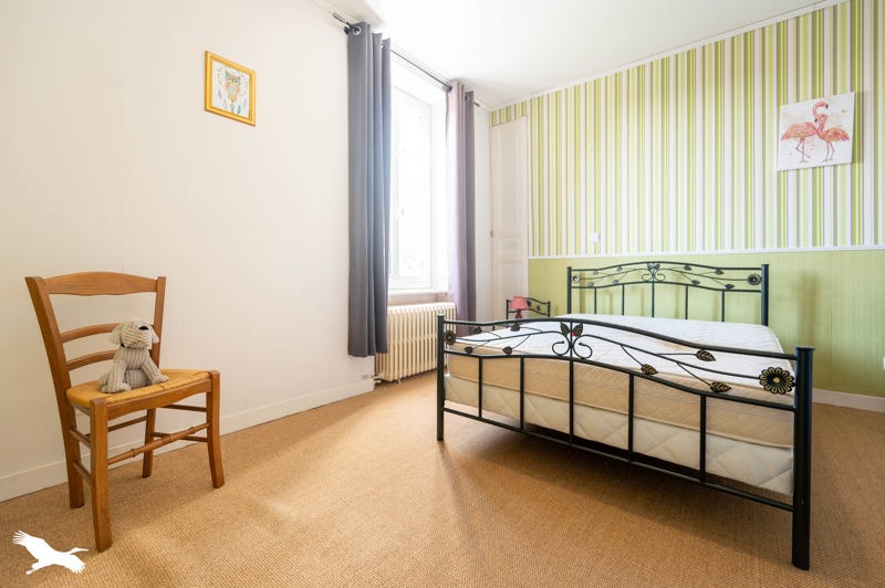 Vente Maison VIERZON - 6 pièces -165 m² - (18100)