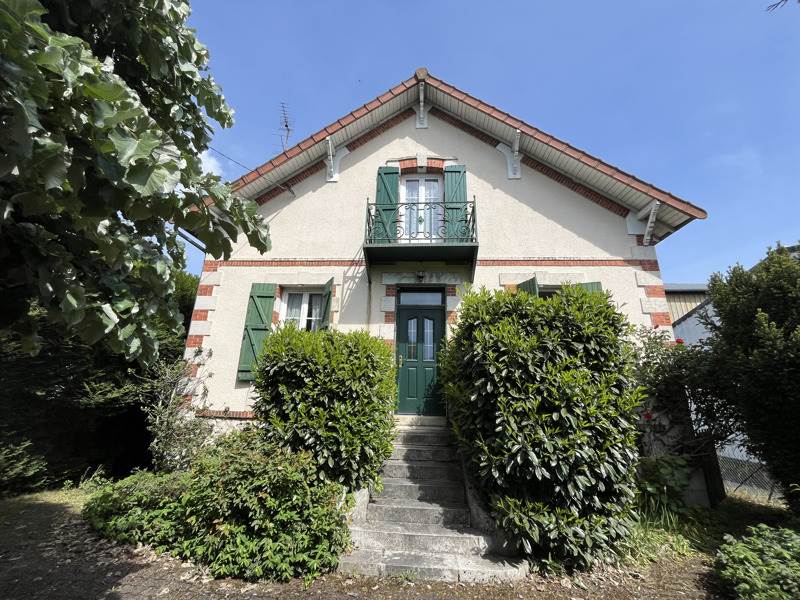 Vente Maison VIERZON - 5 pièces -112 m² - (18100)