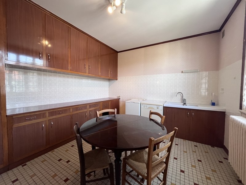 Vente Maison VIERZON - 6 pièces -177 m² - (18100)
