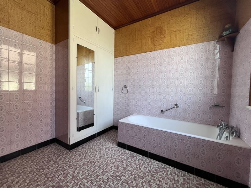 Vente Maison VIERZON - 6 pièces -177 m² - (18100)