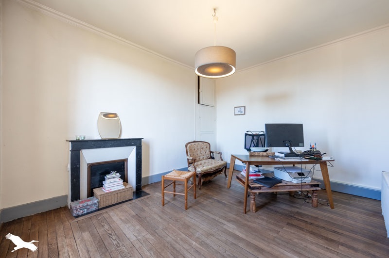 Vente Maison VIERZON - 7 pièces -219 m² - (18100)